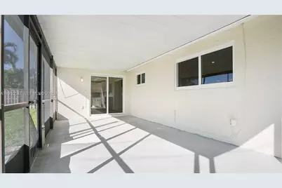 11440 NW 46th Pl, Sunrise, FL 33323 - Photo 22