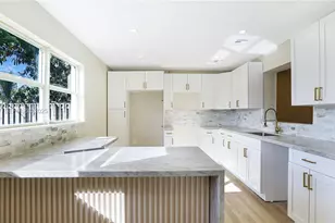 11440 NW 46th Pl, Sunrise, FL 33323 - Photo 12