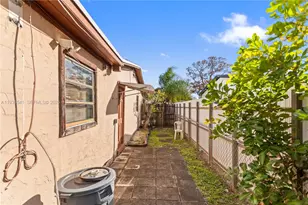 6811 Thomas St, Hollywood, FL 33024 - Photo 22