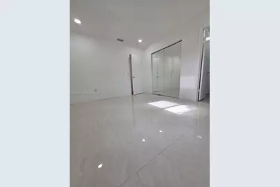 2851 NW 203rd Ln, Miami Gardens, FL 33056 - Photo 12