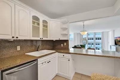 1228 West Ave #803, Miami Beach, FL 33139 - Photo 16