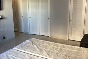 300 NE 12th Ave, Hallandale Beach, FL 33009 - Photo 16