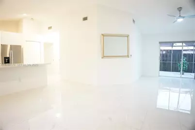 5141 NW 101st Pl, Doral, FL 33178 - Photo 4