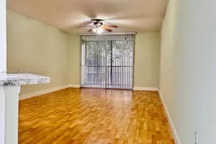 8245 Lake Dr, Doral, FL 33166 - Photo 4