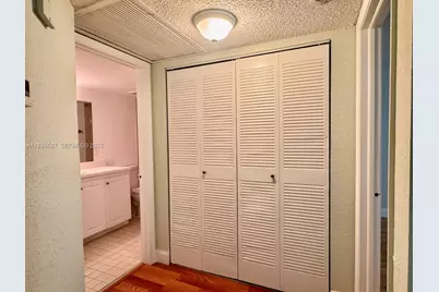 8245 Lake Dr #207, Doral, FL 33166 - Photo 6