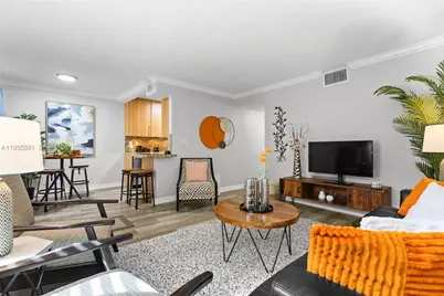 1125 NE 16th Pl #209, Fort Lauderdale, FL 33305 - Photo 6