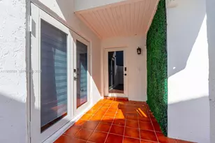 17302 NW 63rd Pl, Hialeah, FL 33015 - Photo 14