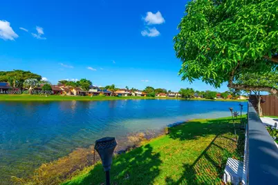17302 NW 63rd Pl, Hialeah, FL 33015 - Photo 18