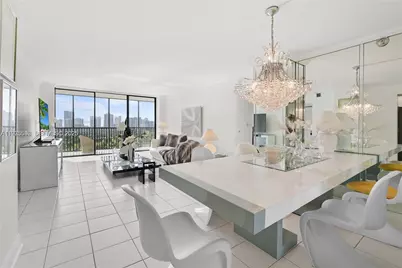 20301 W Country Club Dr #1226, Aventura, FL 33180 - Photo 2