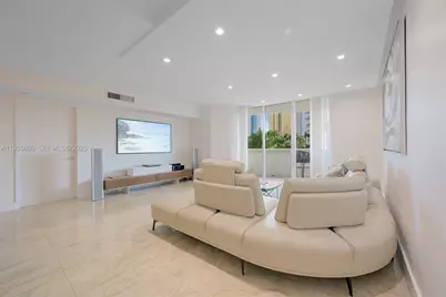 200 Sunny Isles Blvd #TH-205, Sunny Isles Beach, FL 33160 - Photo 2