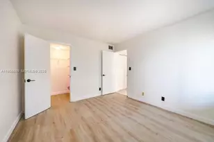 8020 Hampton Blvd, North Lauderdale, FL 33068 - Photo 8