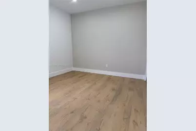 1090 SE 6th Ave, Dania Beach, FL 33004 - Photo 20