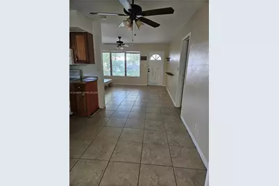 1624 E River Dr, Margate, FL 33063 - Photo 10