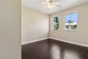 8562 NW 108th Ave, Doral, FL 33178 - Photo 30