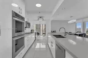 19707 Turnberry Way, Aventura, FL 33180 - Photo 16