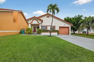 5571 NW 188th St, Miami Gardens, FL 33055 - Photo 2