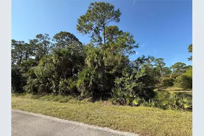 810 S Mayoral St, Clewiston, FL 33440 - Photo 1