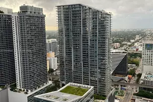 68 SE 6th St, Miami, FL 33131 - Photo 6