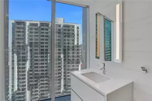 300 Biscayne Blvd Way, Miami, FL 33131 - Photo 28