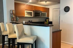 244 Biscayne Blvd, Miami, FL 33132 - Photo 4