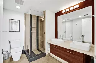 601 NE 27th St, Miami, FL 33137 - Photo 24