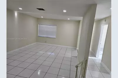 3580 NW 110th Ln #N-S, Coral Springs, FL 33065 - Photo 4