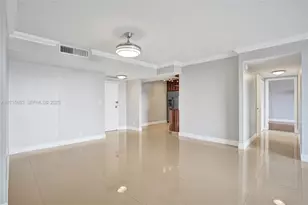 2500 Parkview Dr, Hallandale Beach, FL 33009 - Photo 10