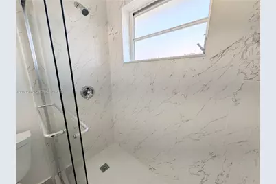 512 SW 7th St #1-4, Hallandale Beach, FL 33009 - Photo 16