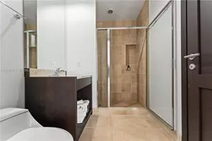 18201 Collins Ave, Sunny Isles Beach, FL 33160 - Photo 20