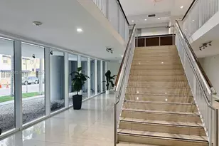 601 NE 23rd St, Miami, FL 33137 - Photo 2