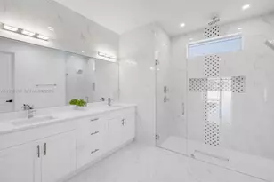 3923 NW 38th St, Cape Coral, FL 33993 - Photo 18