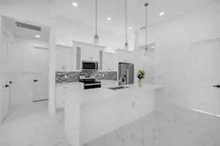 3923 NW 38th St, Cape Coral, FL 33993 - Photo 10