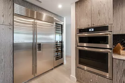 430 Grand Bay Dr #1204, Key Biscayne, FL 33149 - Photo 16