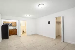 2471 NW 18th Terrace, Miami, FL 33125 - Photo 2