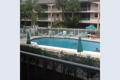 541 Blue Heron Dr #215, Hallandale Beach, FL 33009 - Photo 1