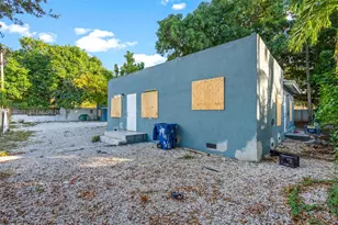 1337 NW 77th St, Miami, FL 33147 - Photo 82