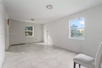 1337 NW 77th St, Miami, FL 33147 - Photo 40