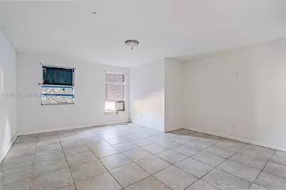 1337 NW 77th St, Miami, FL 33147 - Photo 44