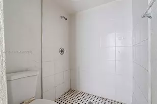 1337 NW 77th St, Miami, FL 33147 - Photo 10