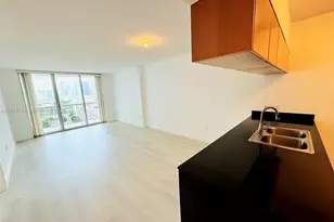 1750 N Bayshore Dr, Miami, FL 33132 - Photo 4