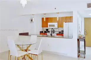 1200 Brickell Bay Dr, Miami, FL 33131 - Photo 8