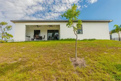 2304 NW 23rd Ave, Cape Coral, FL 33993 - Photo 32