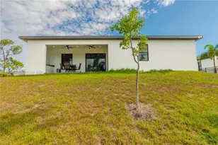 2304 NW 23rd Ave, Cape Coral, FL 33993 - Photo 32