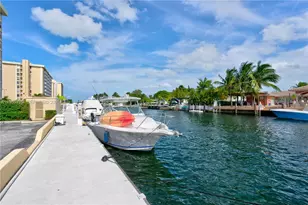 2000 NE 135th St, North Miami, FL 33181 - Photo 24