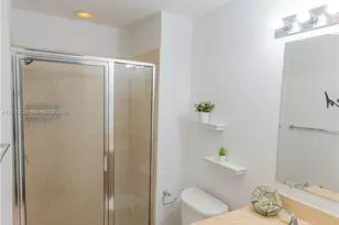 350 NE 24th St, Miami, FL 33137 - Photo 16