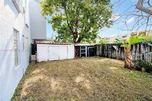 6195 W 18th Ave, Hialeah, FL 33012 - Photo 12