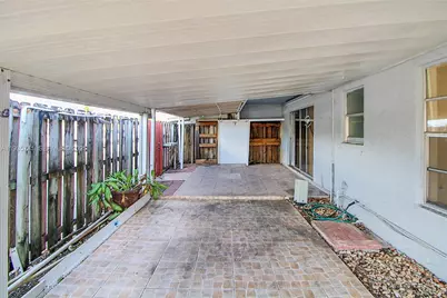 6195 W 18th Ave #G125, Hialeah, FL 33012 - Photo 10