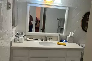 2704 NW 104th Ave, Sunrise, FL 33322 - Photo 20