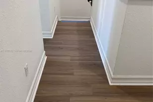 11330 SW 16th St, Pembroke Pines, FL 33025 - Photo 20