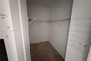 11330 SW 16th St, Pembroke Pines, FL 33025 - Photo 10